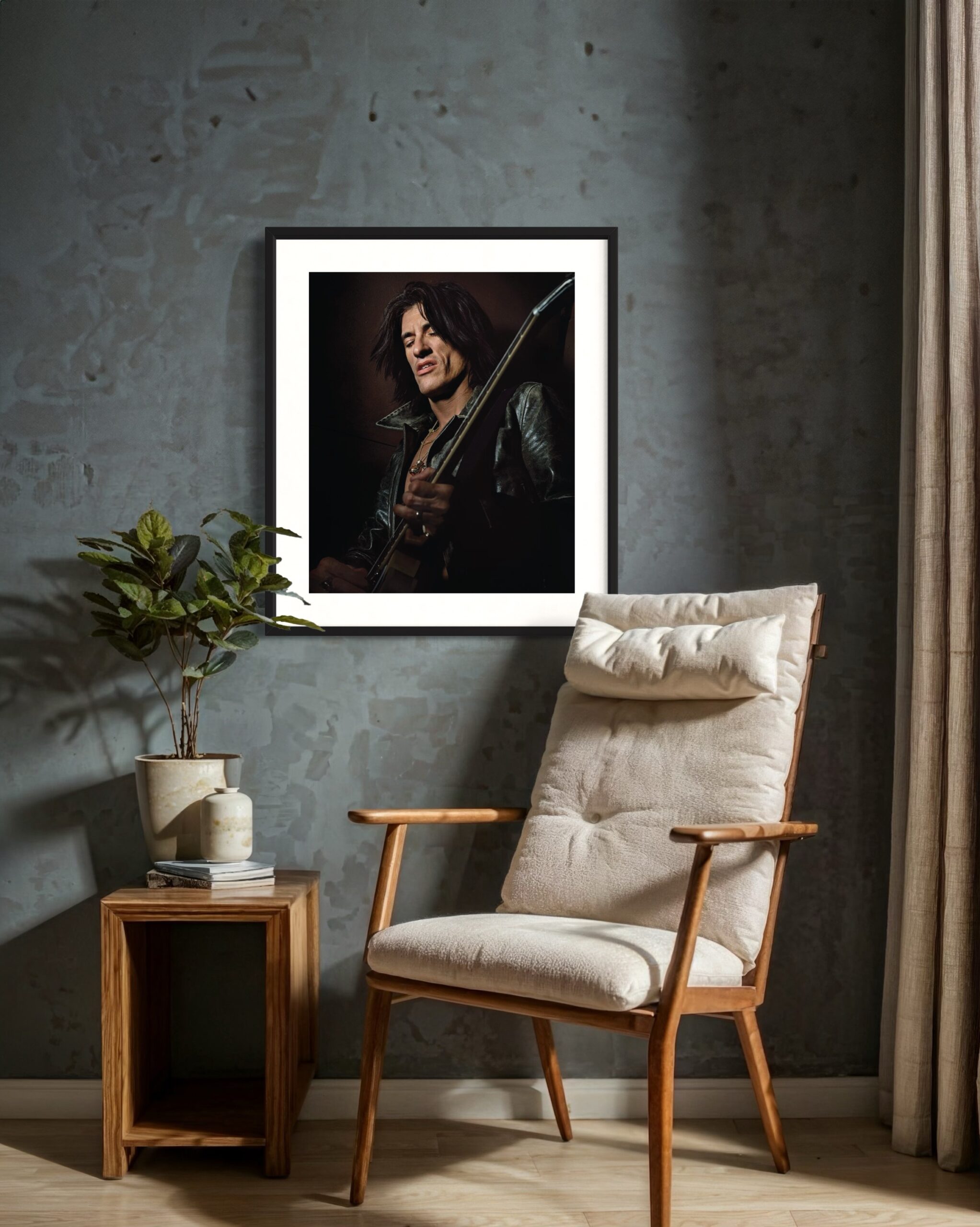 MK - Joe Perry - Small - 2